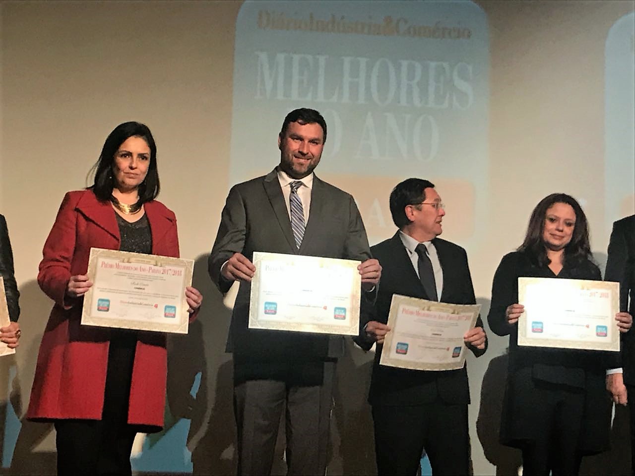 Foto 2 / Lojas MM recebe prêmio de Melhores do Ano 2017/2018