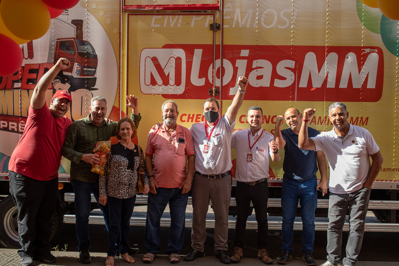 Cliente de Campo Mourão é o ganhador do Caminhão de Prêmios MM